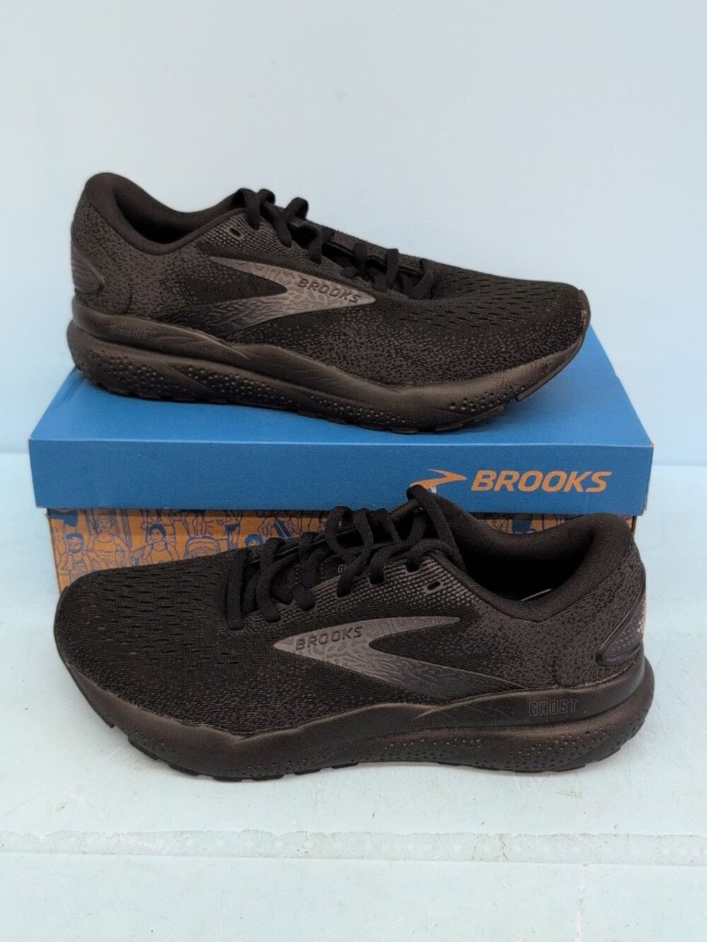 Brooks Ghost 16 Neutral Road Running Women's Comfort Shoes US 10 B Black